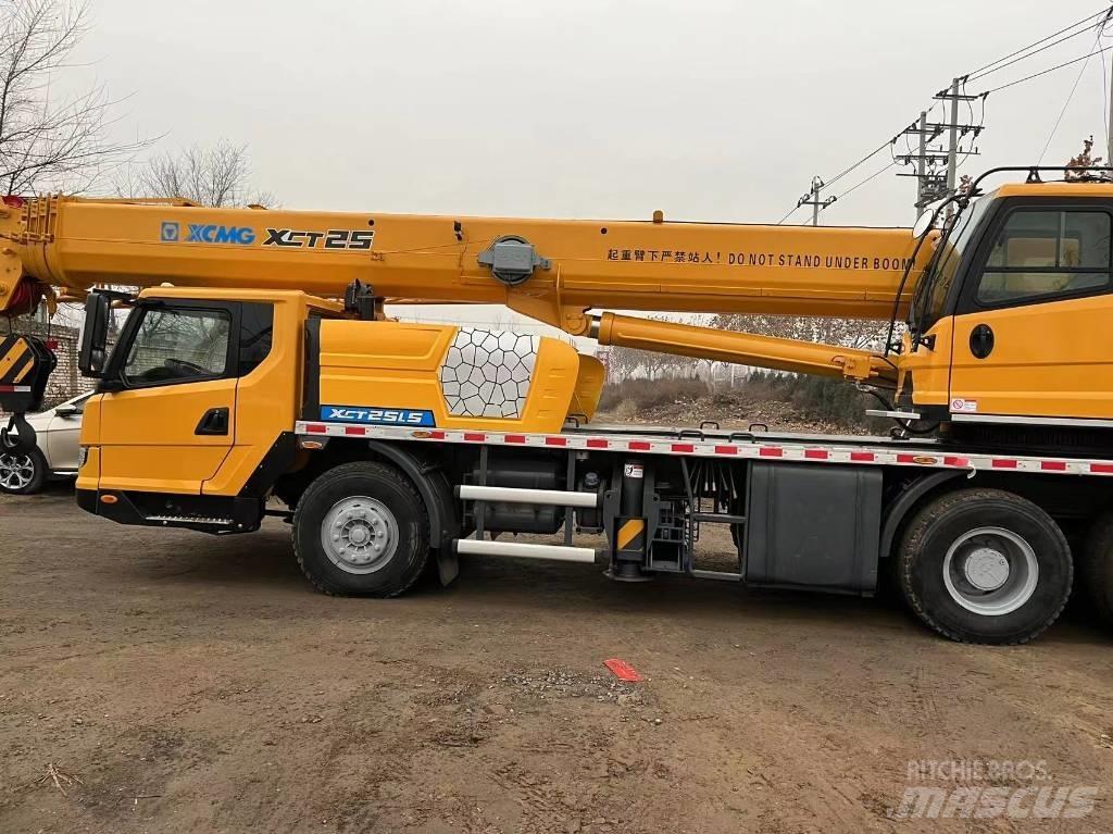 XCMG XCT 25 Grues tout terrain