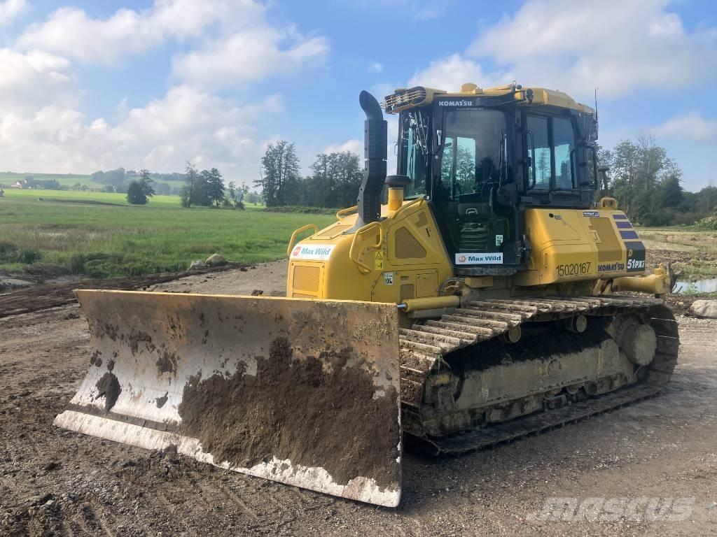 Komatsu D51PXi - 24 Bouteurs sur chenilles