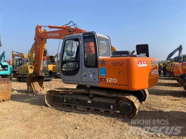 Hitachi EX 120 Pelle sur chenilles