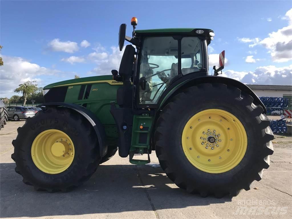 John Deere 6R 250 Tracteur