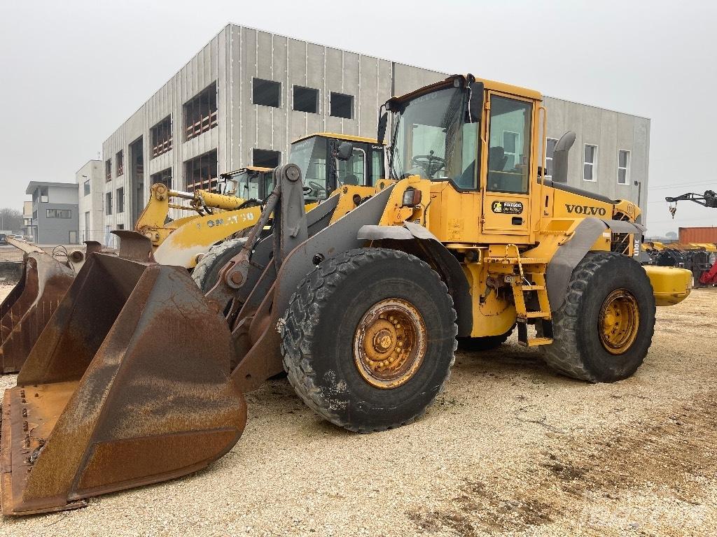 Volvo L 110 E Chargeuse sur pneus