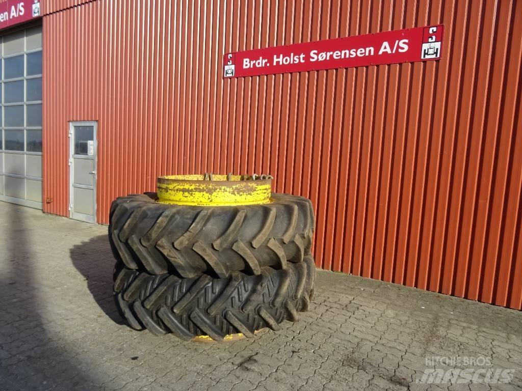 Goodyear 18.4-38 Pneus, roues et jantes