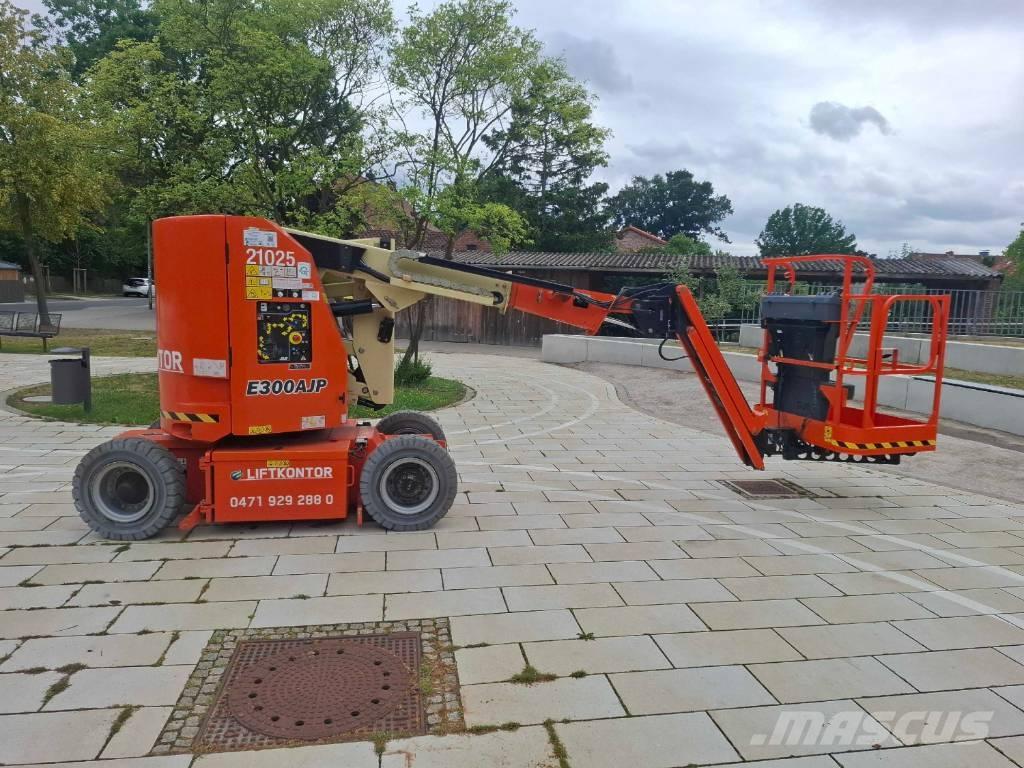 JLG E 300 AJP Nacelles articulées