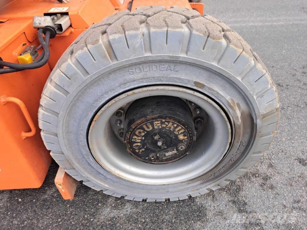 JLG E 300 AJP Nacelles articulées