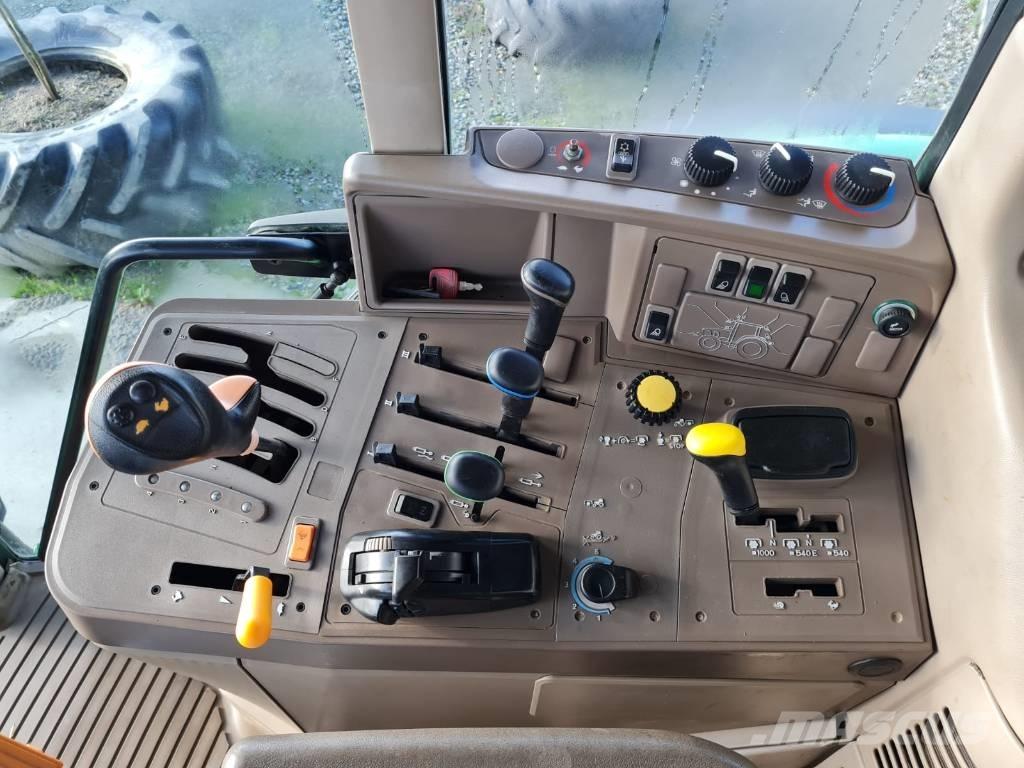 John Deere 6830 Tracteur