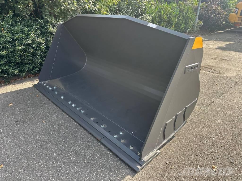 Volvo L90H bucket Godet