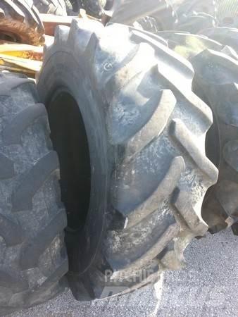  Pneu 14.9R24 Pneus, roues et jantes