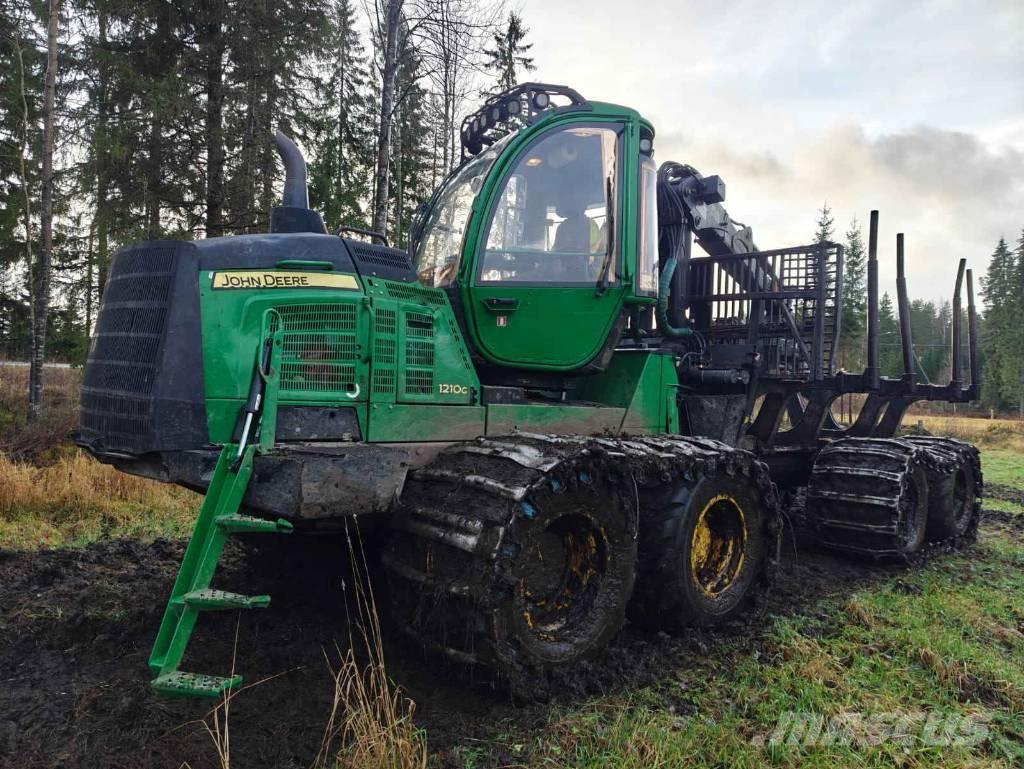 John Deere 1210 G Porteur