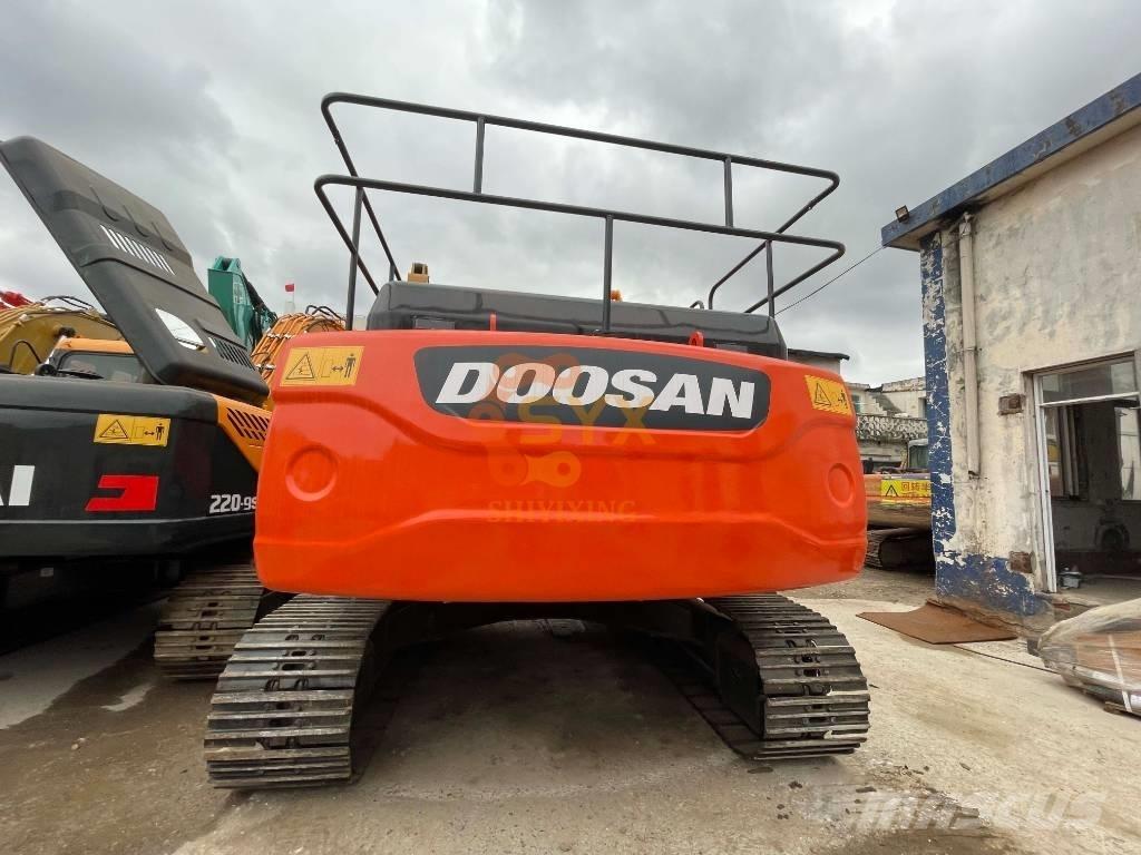 Doosan DX 300LCA Pelle sur chenilles