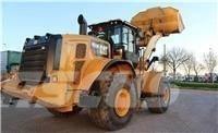 CAT 966M Chargeuse sur pneus