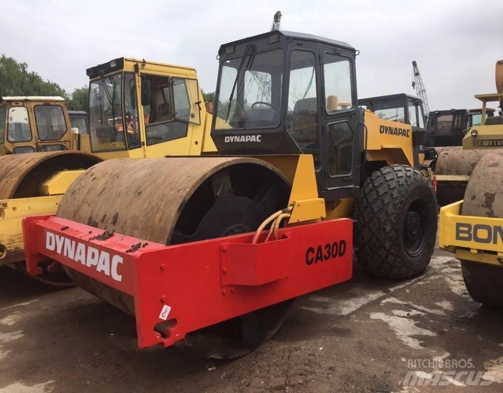 Dynapac ca30d Rouleaux monocylindre