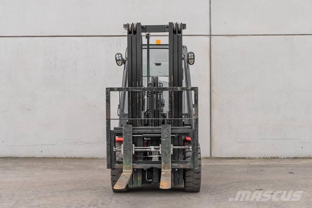 Manitou MI 35 D Chariots diesel