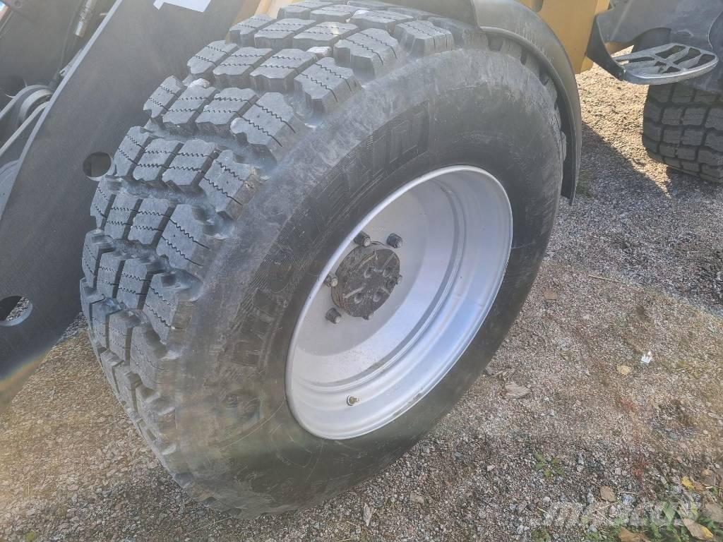 Volvo L25F Chargeuse compacte