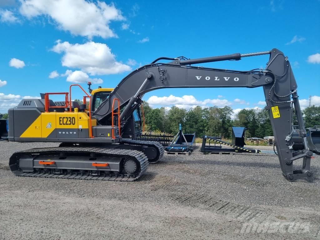 Volvo EC 230 FL Pelle sur chenilles