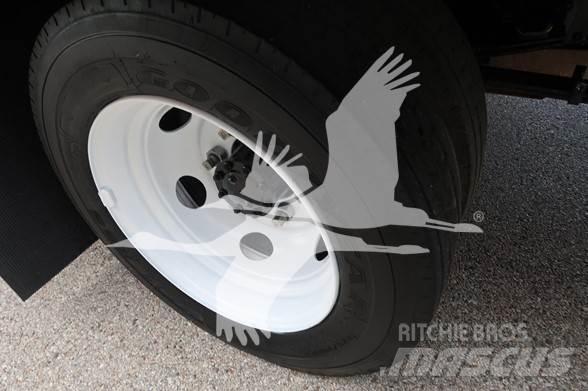 Isuzu NPR HD Construction - Autres