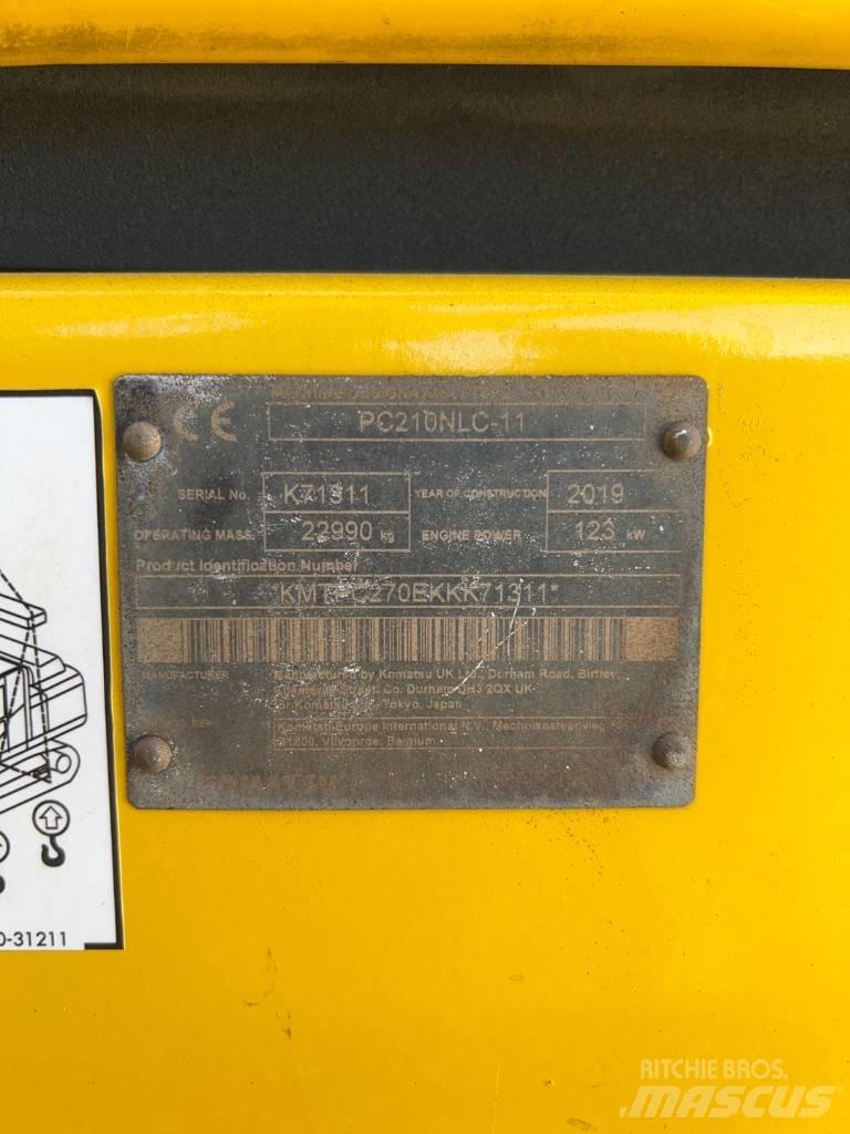 Komatsu PC210NLC-11 Pelle sur chenilles