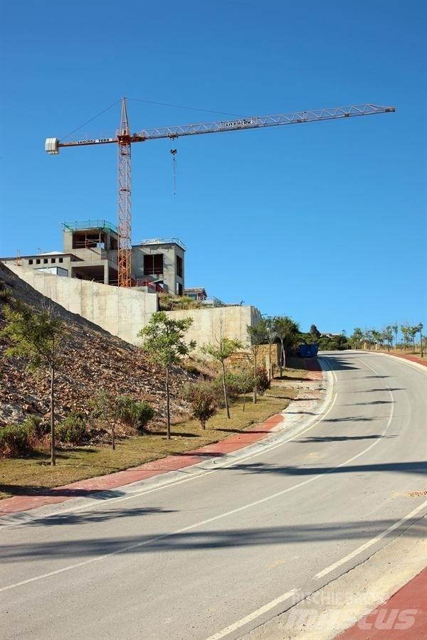 Liebherr 30LC Grue à tour
