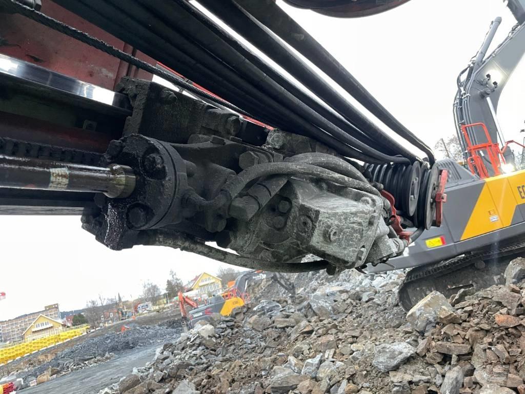 Sandvik DX800i Foreuse de surface