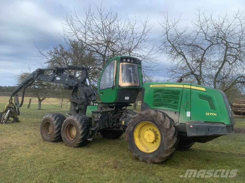 John Deere 1470 E Abatteuse