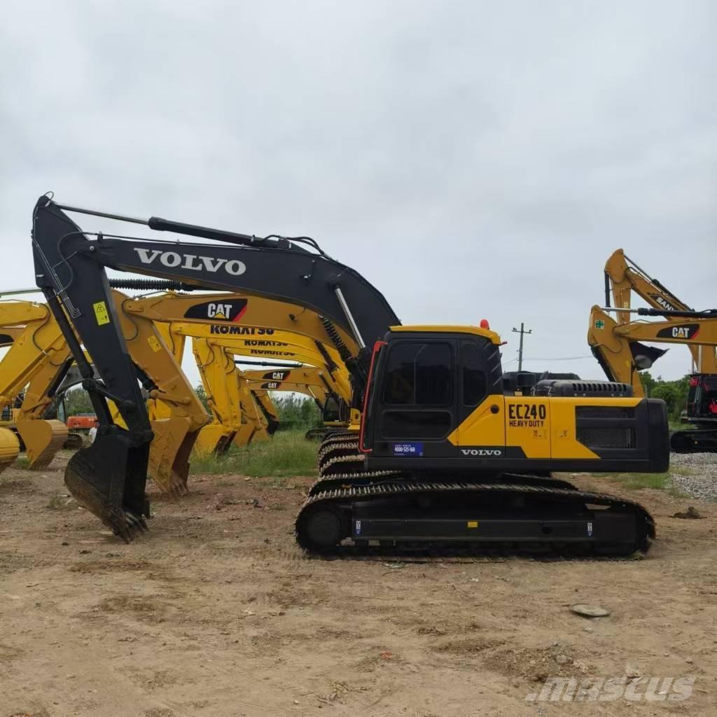 Volvo EC 240 Pelle sur chenilles