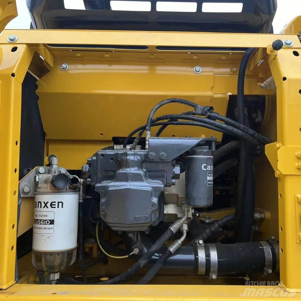 Komatsu PC240 Pelle sur chenilles