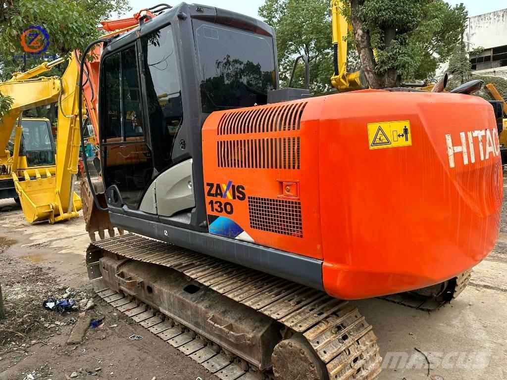 Hitachi ZX 130-5A Pelle sur chenilles