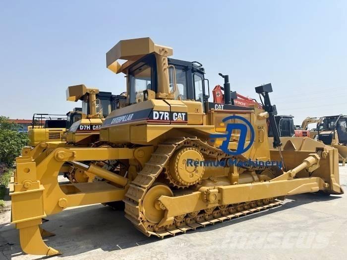 CAT D 7 R Bouteurs sur chenilles