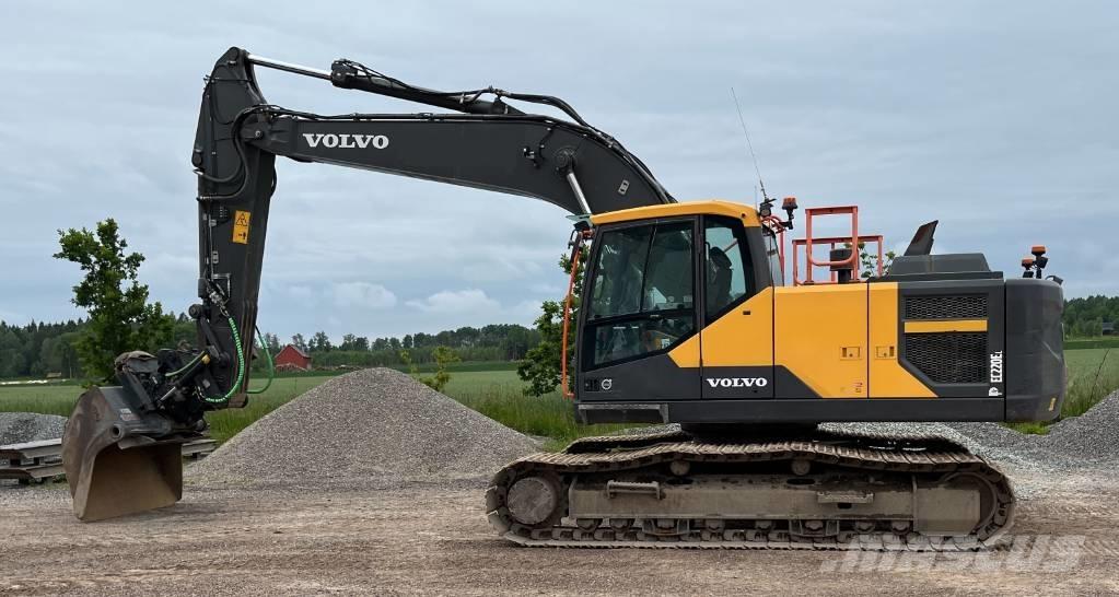 Volvo EC 220 E Pelle sur chenilles