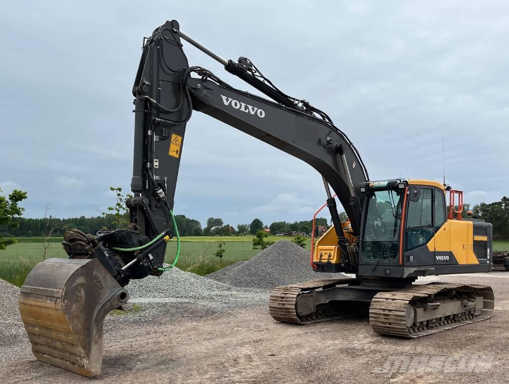Volvo EC 220 E Pelle sur chenilles