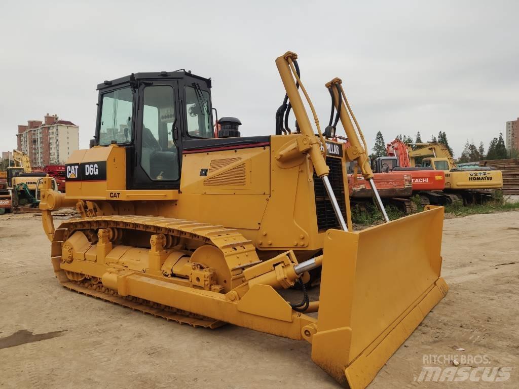 CAT D 6 G Bouteurs sur chenilles