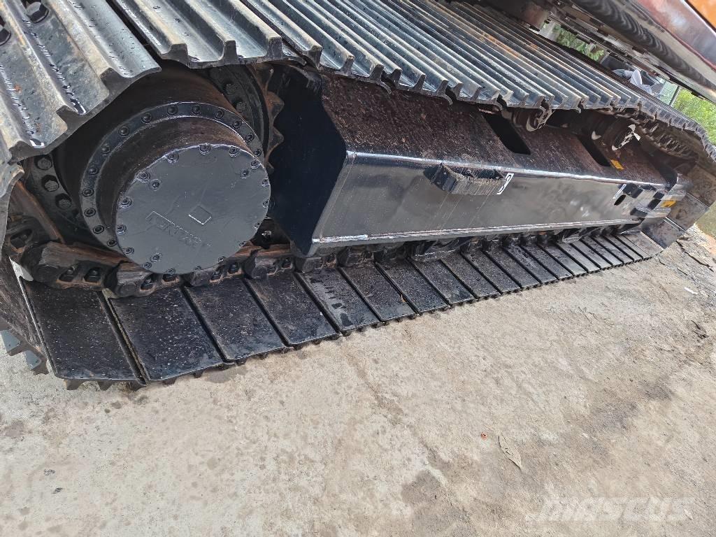 Hyundai R305LC-9T Pelle sur chenilles