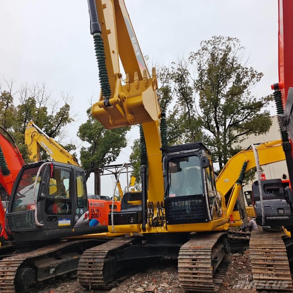 CAT 320 D Pelle sur chenilles