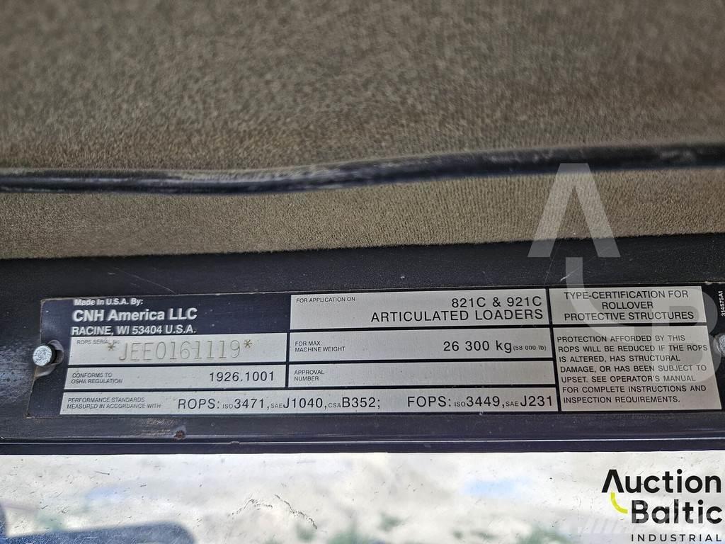 CASE 921C/2 Chargeuse sur pneus