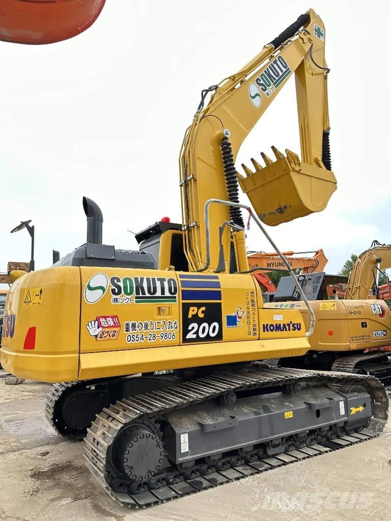 Komatsu PC 200-8 Pelle sur chenilles