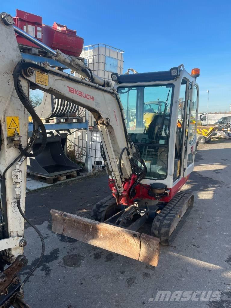 Takeuchi TB 219 Mini pelle < 7t