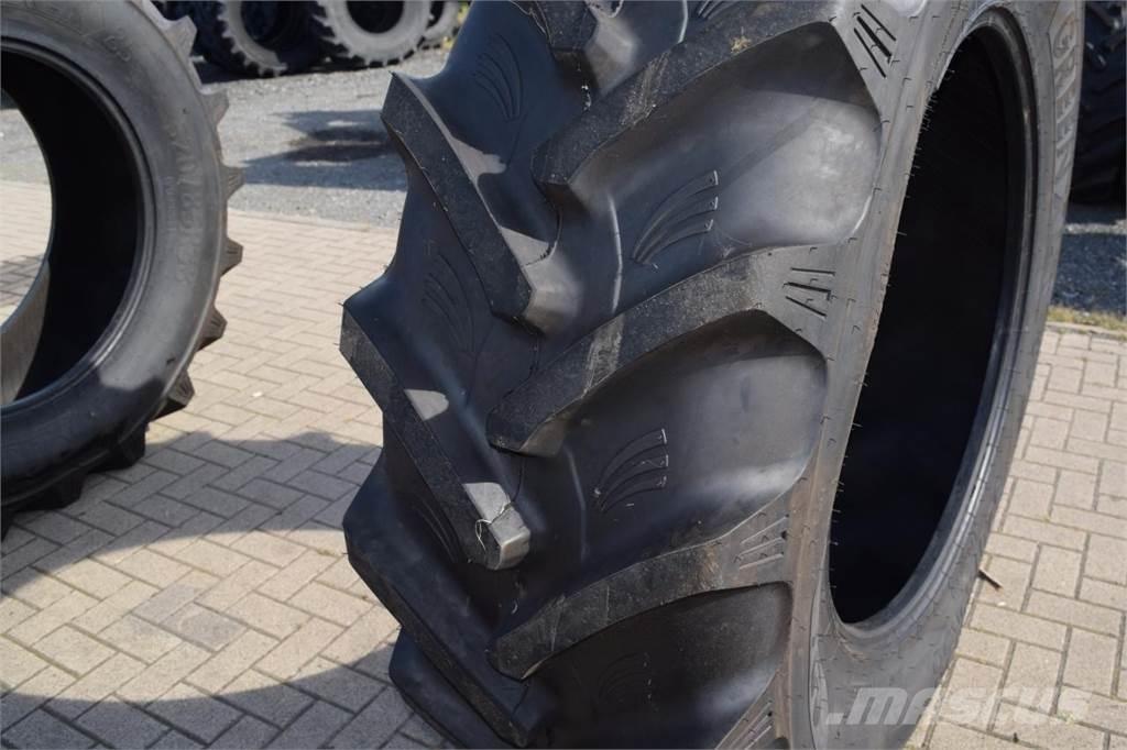  520/85R38 *GRI* Pneus, roues et jantes