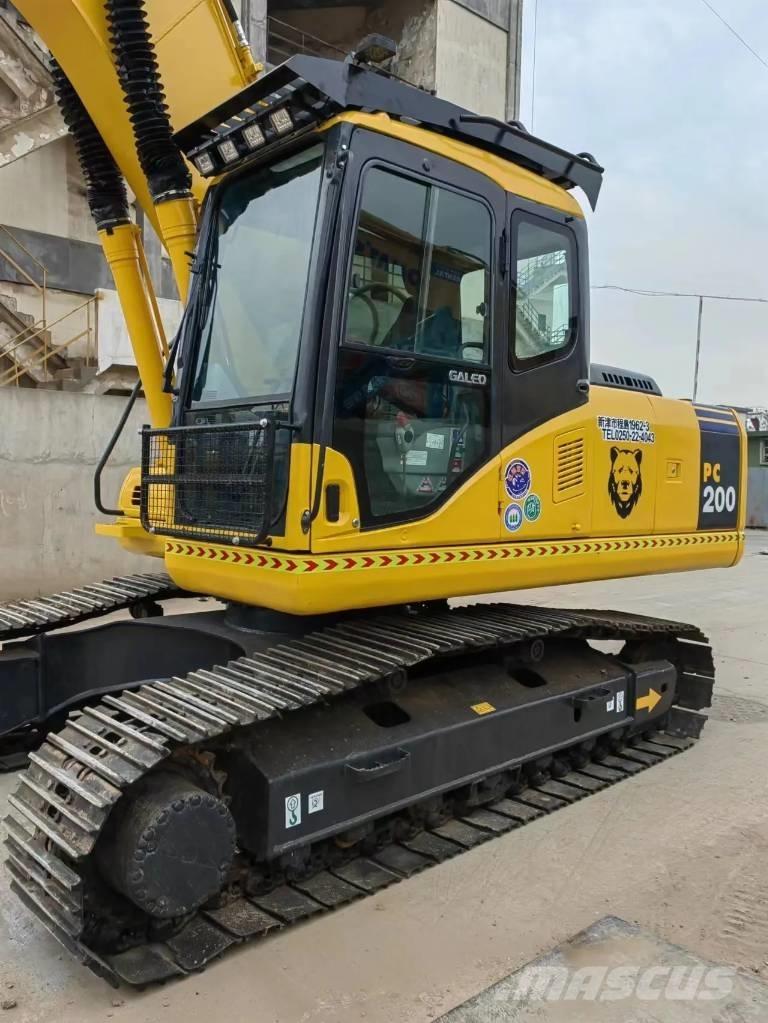 Komatsu PC 200-7L Pelle sur chenilles