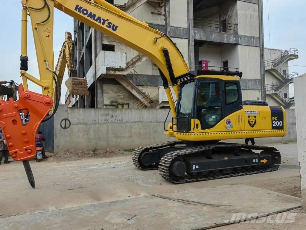 Komatsu PC 200-7L Pelle sur chenilles