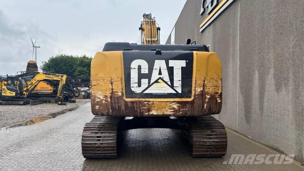 CAT 329E Pelle sur chenilles