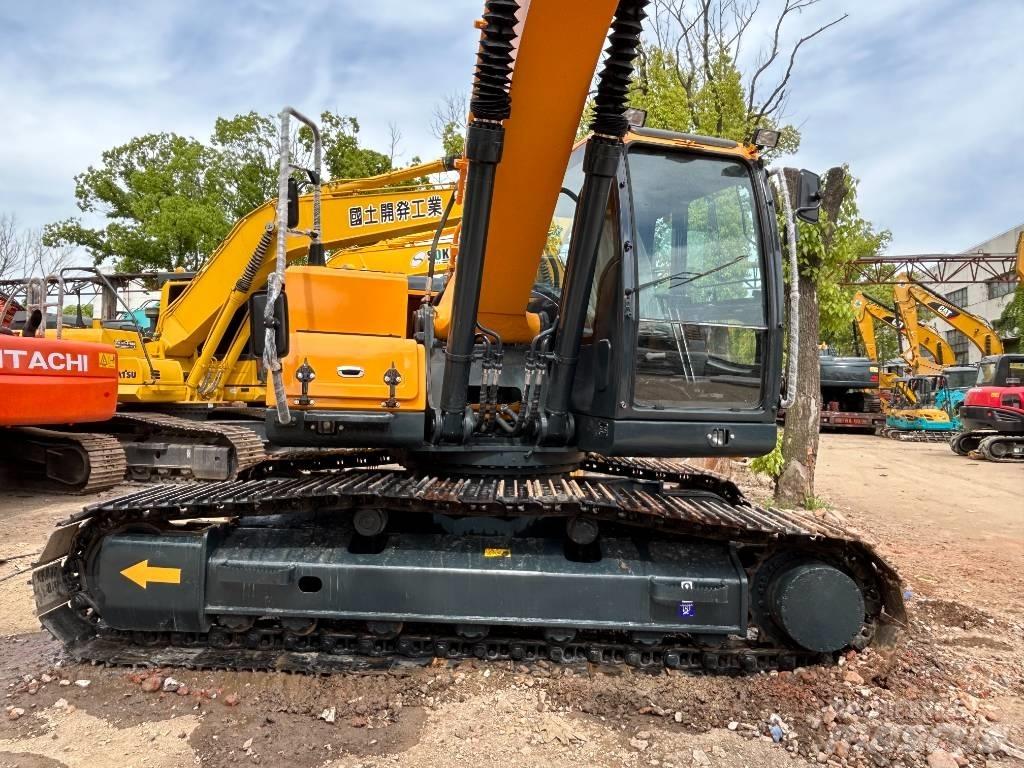 Hyundai 220-9S Pelle sur chenilles
