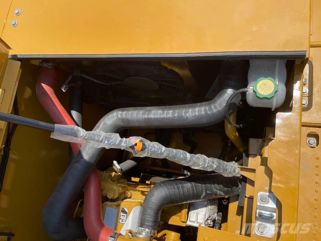 CAT 320 GC Pelle sur chenilles