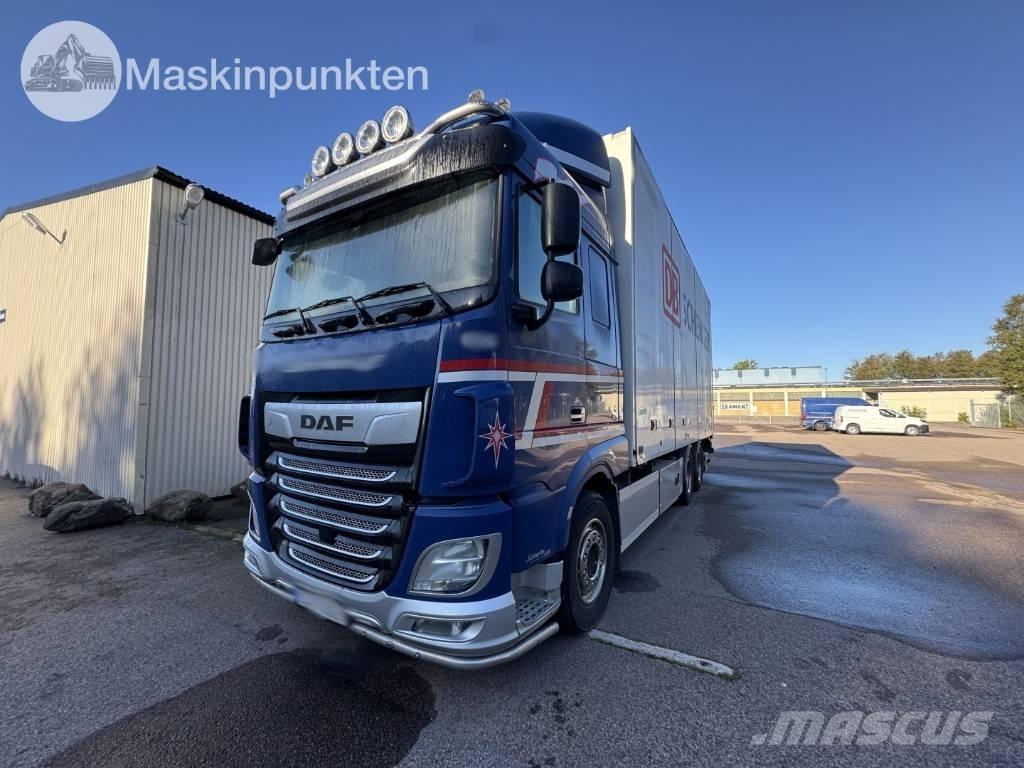 DAF FAS XF530Z Camion Fourgon
