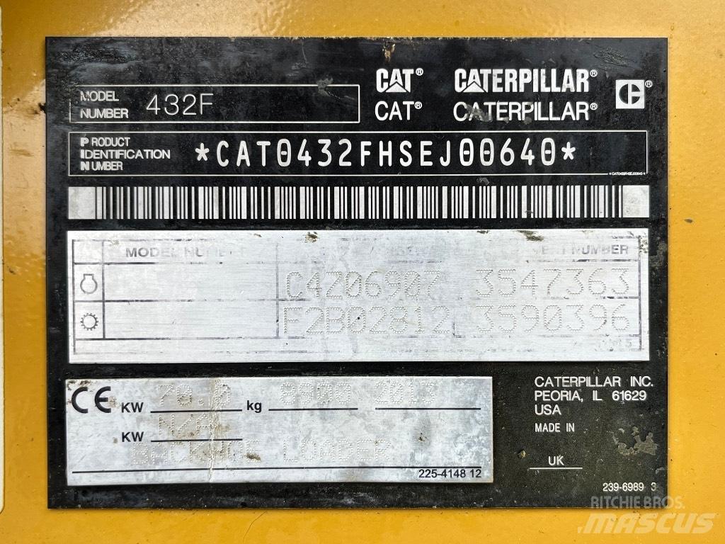 CAT 432 F Tractopelle