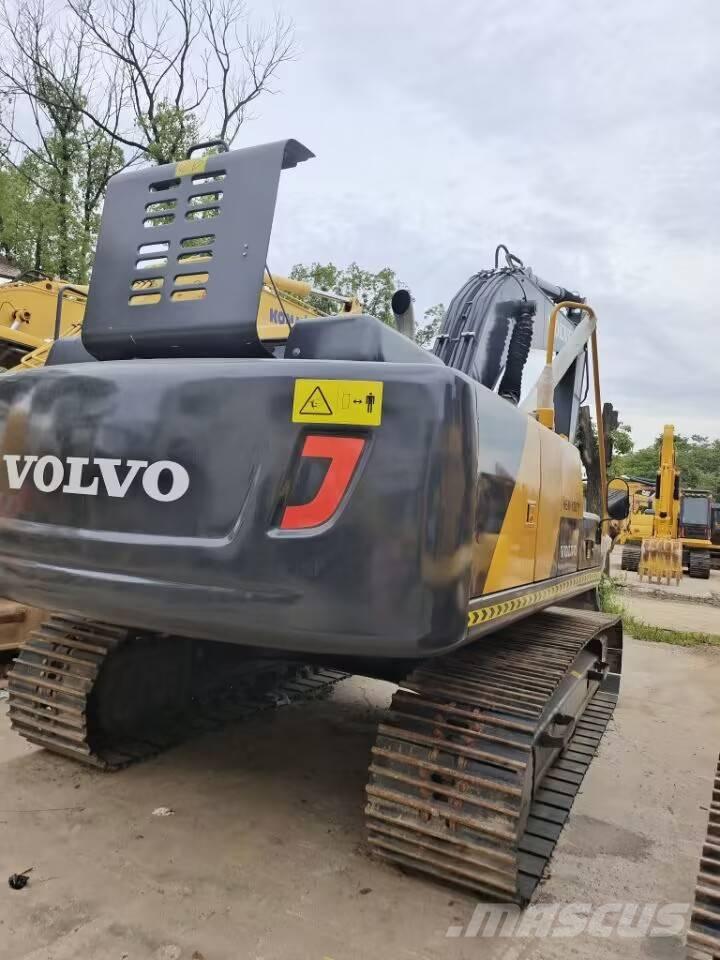 Volvo EC 210 B Pelle sur chenilles