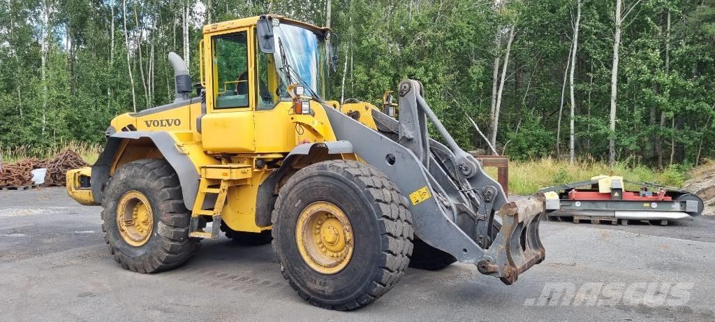 Volvo L 120 E Chargeuse sur pneus