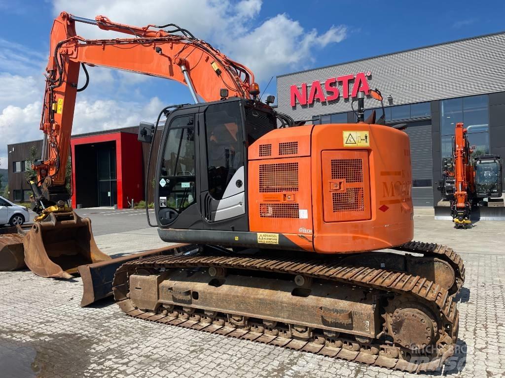 Hitachi ZX225USLC-5 Pelle sur chenilles