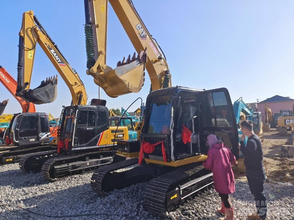 CAT 312D2 Pelle sur chenilles
