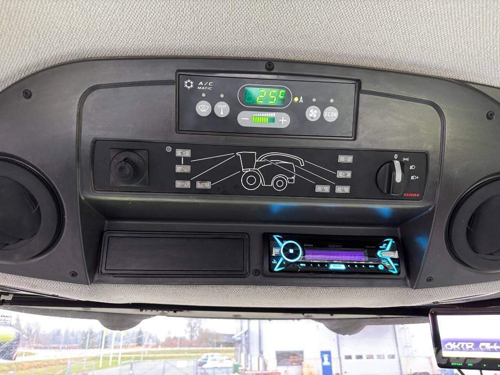 CLAAS Jaguar 930 Ensileuse automotrice