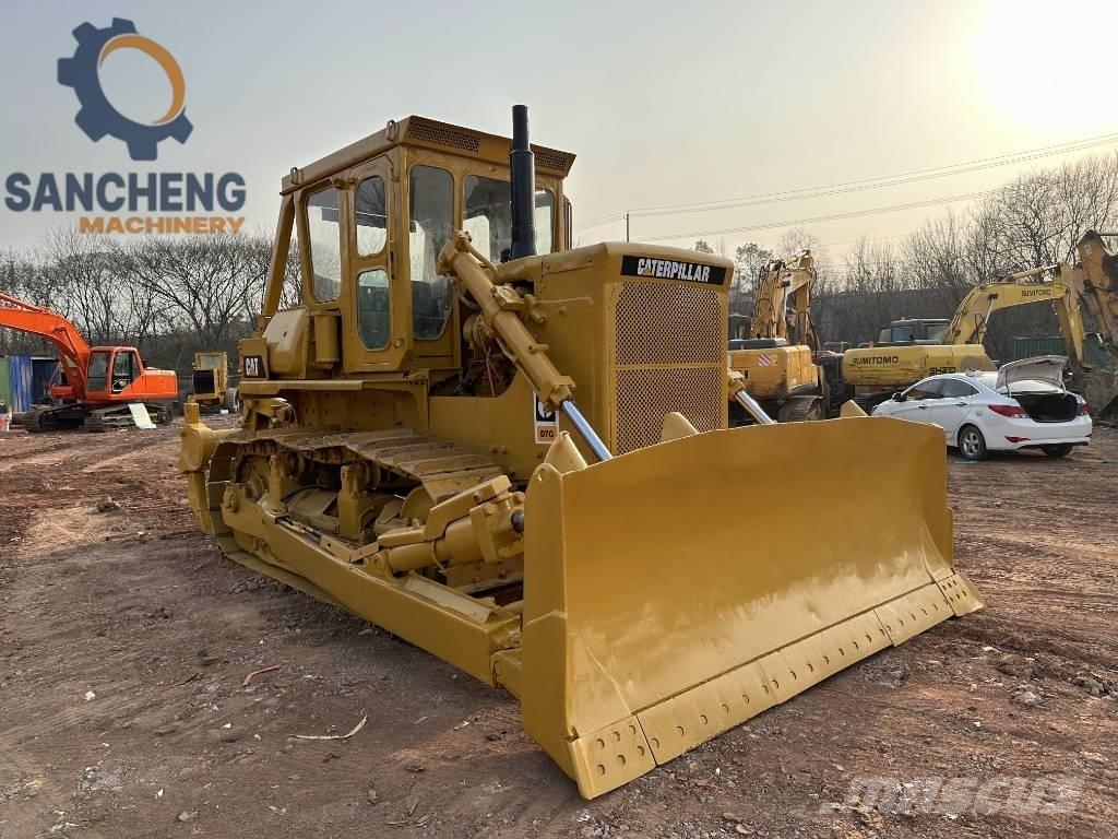 CAT D 7 G Bouteurs sur chenilles