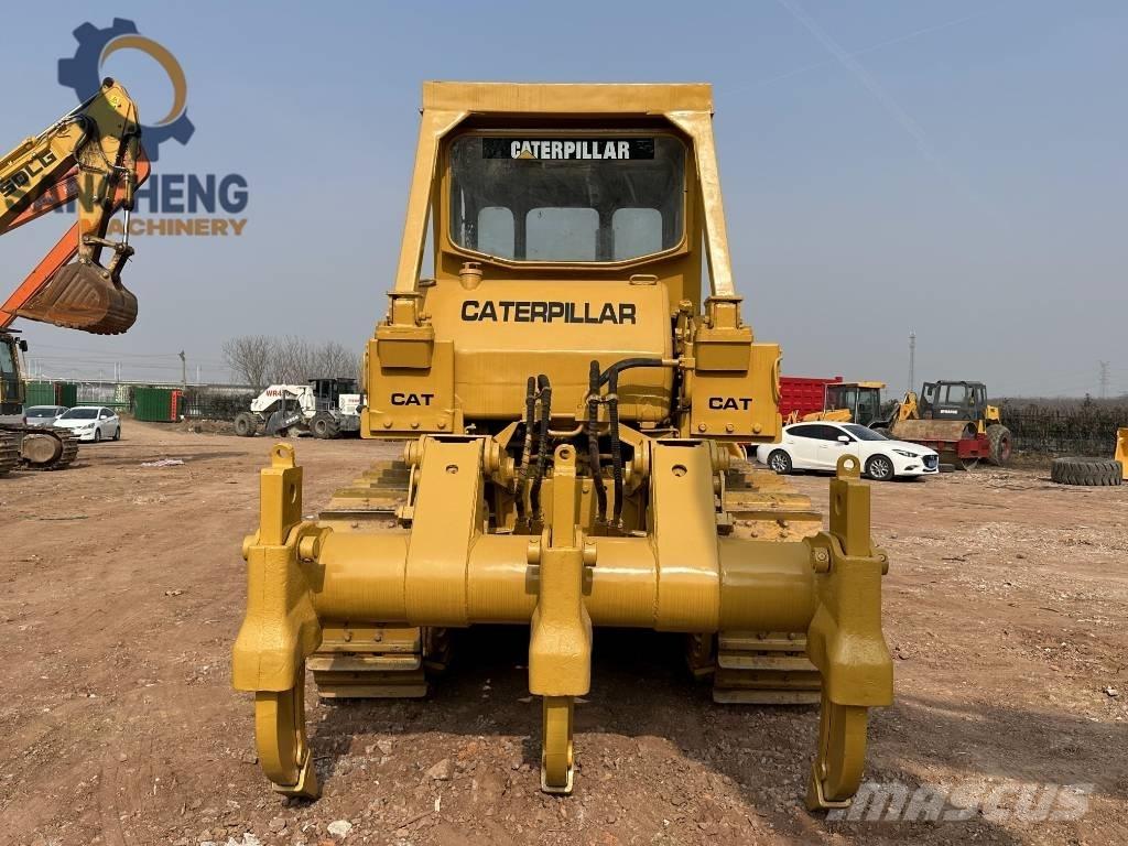 CAT D 7 G Bouteurs sur chenilles